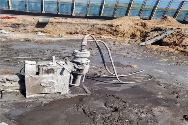 顺城水泡基础注浆加固